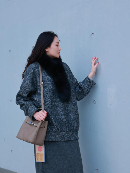 【抖音专属】上衣+半裙（24808108+25806192B-墨+皂） 商品图2