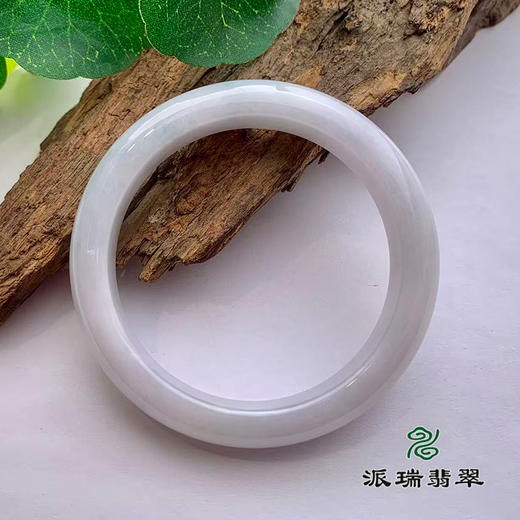 派瑞翡翠 翡翠手镯 糯种 浅绿 商品图1