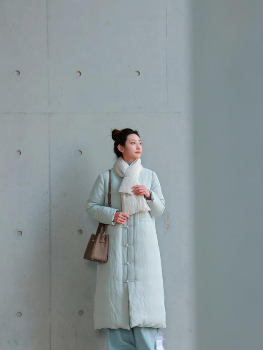 【2026东衣作】新中式长款羽绒服（25803267余白） 商品图4