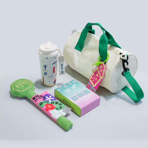 羽诗制造出品 陈鱼门 好运包揽经络拍印象宁波保温杯好运日历圆筒单肩斜挎包职场文创礼盒 商品图5