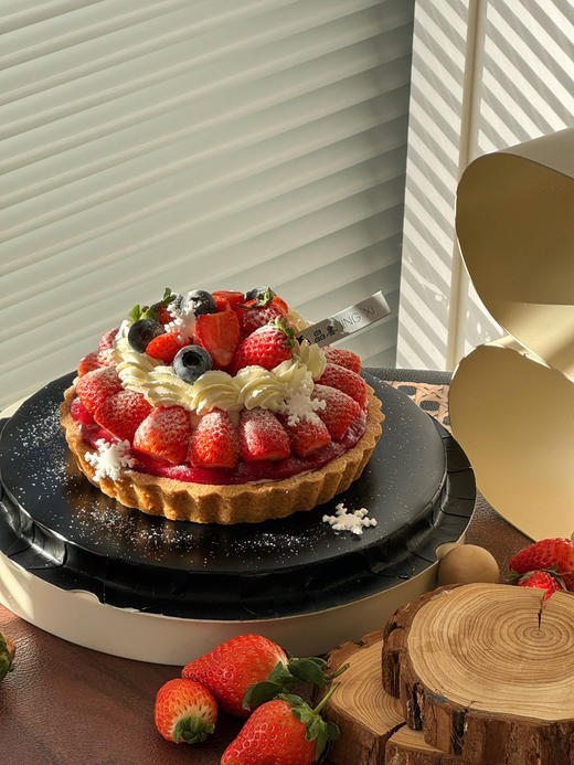 草莓黄油酥挞蛋糕 商品图0