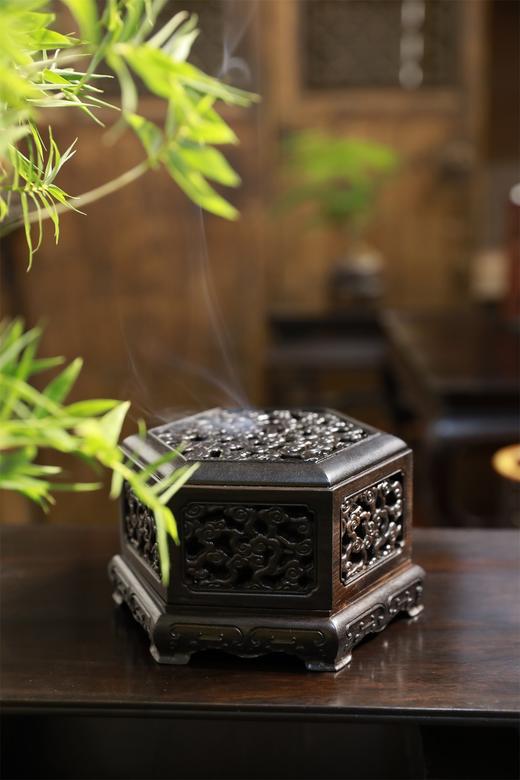 六角祥云纹紫光檀香炉 商品图8