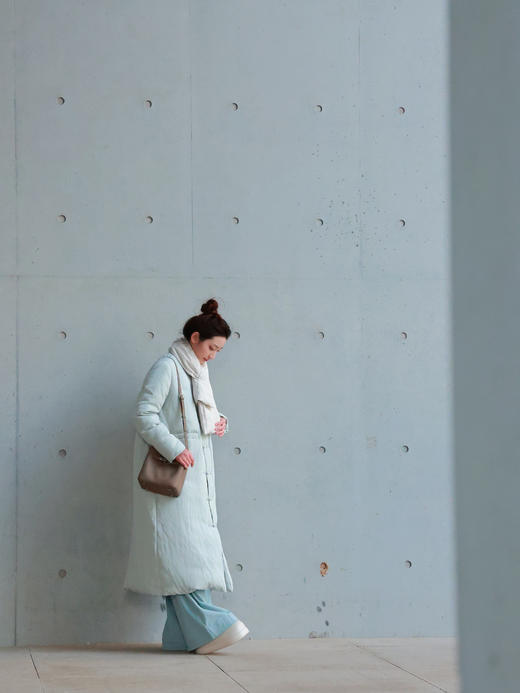 【2026东衣作】新中式长款羽绒服（25803267余白） 商品图3