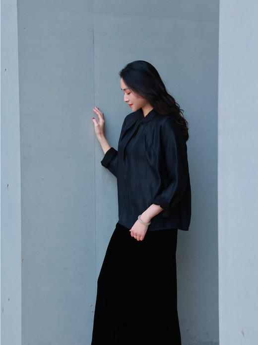 【2025门店同款】新中式衬衣（25810243-初墨） 商品图1