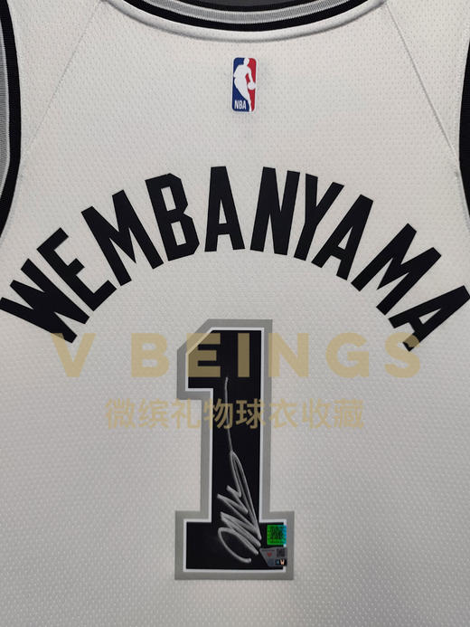 收藏系列 文班亚马 马刺队白色 球迷版 亲笔签名球衣 商品图2