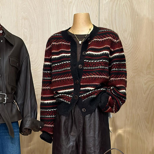 【预售7天】良木礼绵羊毛开衫（D251102805F） 商品图1