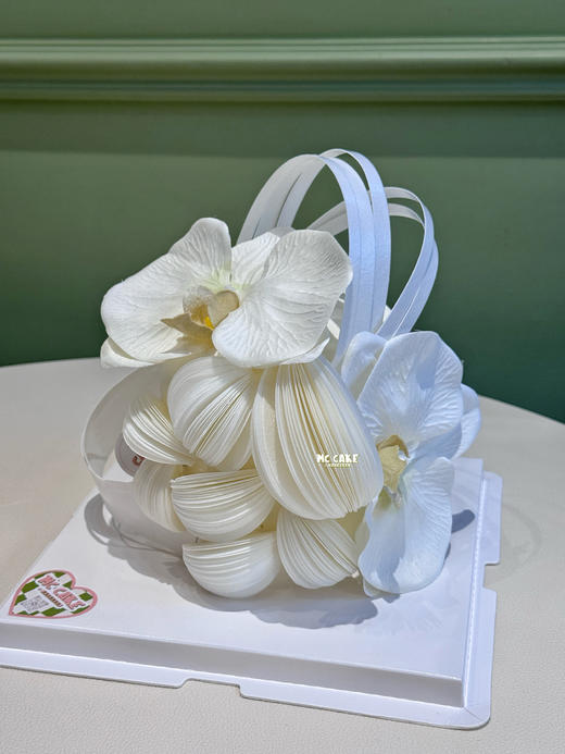 蝴蝶兰威化纸球装饰蛋糕 商品图1