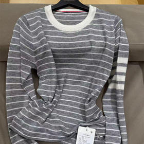 【不退不换】良木礼羊毛上衣（D25103442）