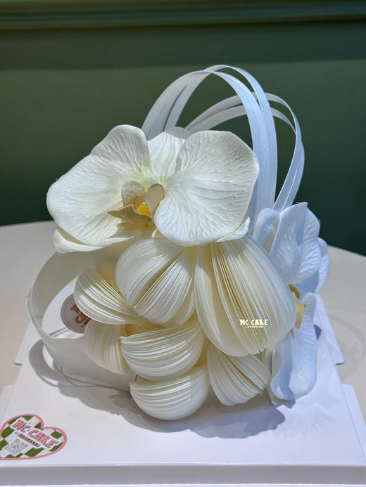 蝴蝶兰威化纸球装饰蛋糕 商品图0