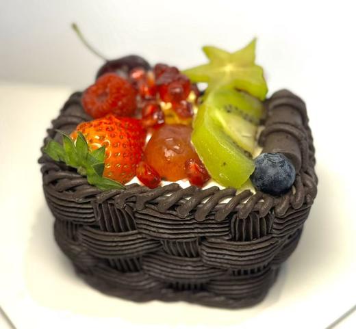 3.7英寸 | 鲜果味野餐篮蛋糕 商品图0