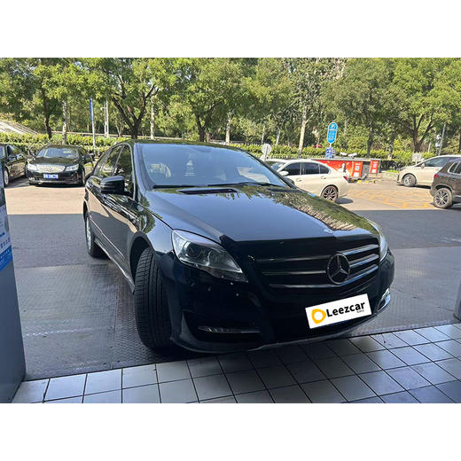 奔驰 R级  R 320 4MATIC 商务型【长租-北京】 商品图2