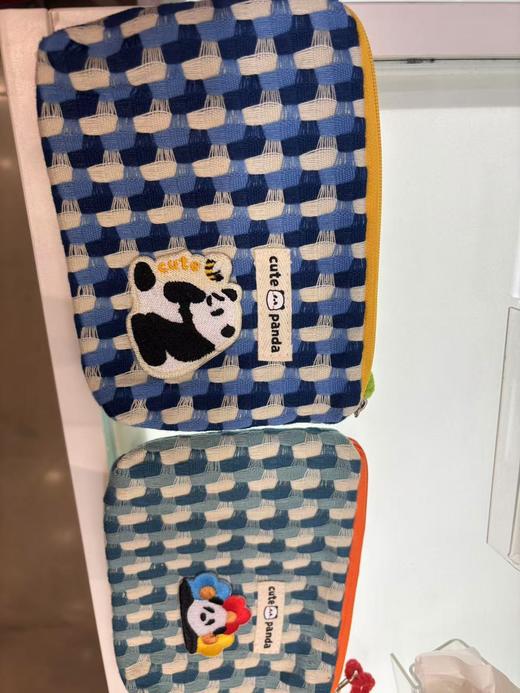 天府八吉丨熊猫收纳-格纹手拿包 商品图0