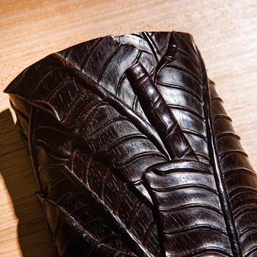 紫檀雕“蕉叶怪石”大臂搁 商品图7