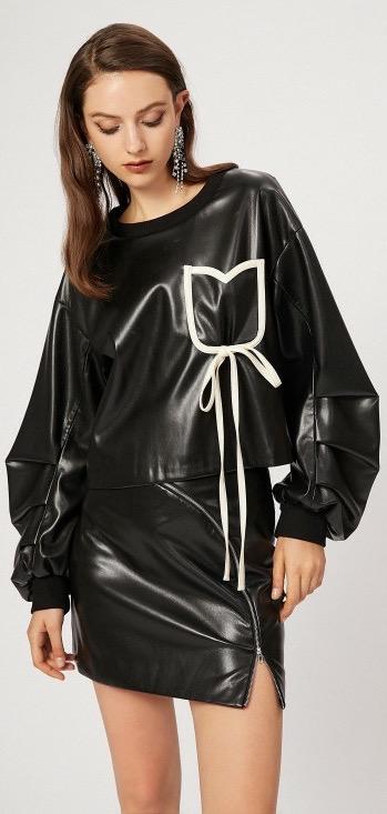 拉链分割柔软蛋白皮黑半裙 商品图1