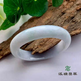 派瑞翡翠 翡翠手镯 糯种 浅绿
