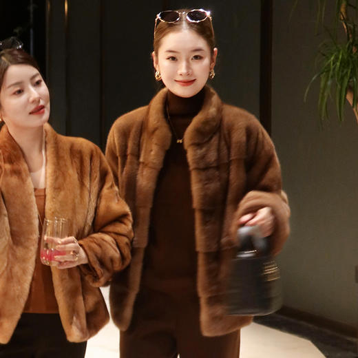 【预售7天】良木礼水貂外套（D251102763F） 商品图4