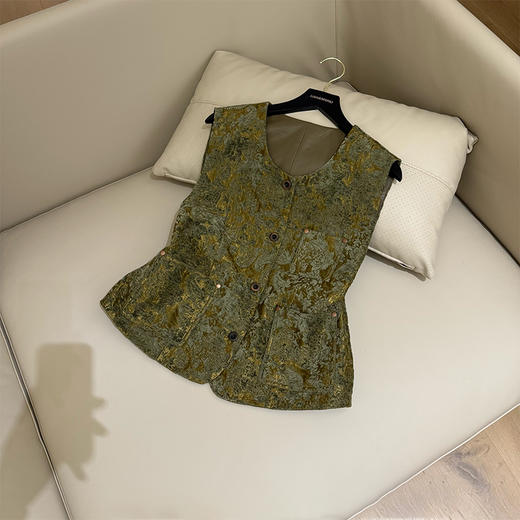 【不退不换】良木礼休闲马甲（Q2592470） 商品图0