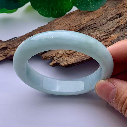 派瑞翡翠 翡翠手镯 糯种 绿色 商品图2