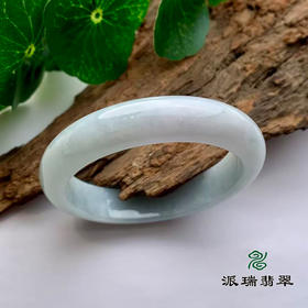 派瑞翡翠 翡翠手镯 糯种 浅绿