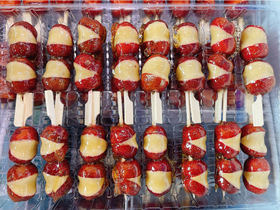 山楂夹白莲蓉味糖葫芦2根