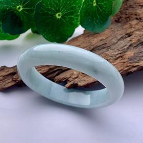 派瑞翡翠 翡翠手镯 糯种 绿色