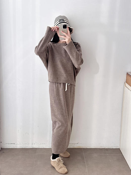 新品秋冬抽绳羊毛直筒中长款半裙套装 商品图6