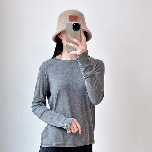 外穿长袖T恤女士修身打底衫 商品图8