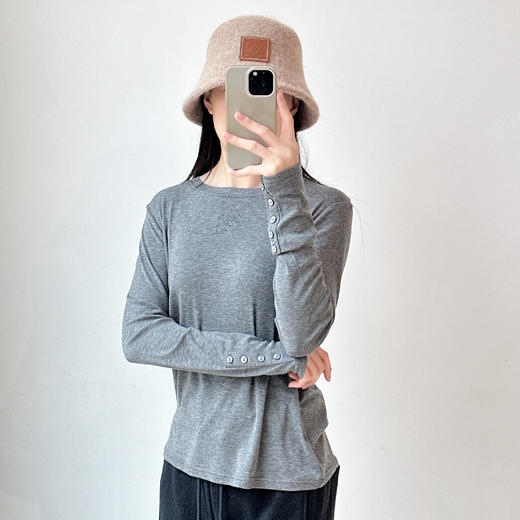 外穿长袖T恤女士修身打底衫 商品图7