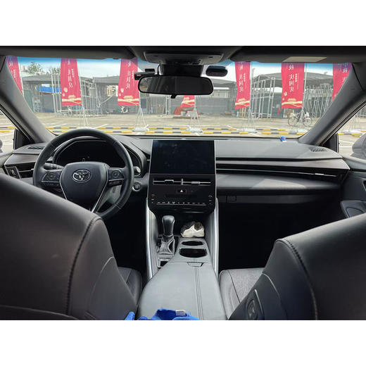 丰田 亚洲龙 2.0L 进取版【长租-北京】 商品图3