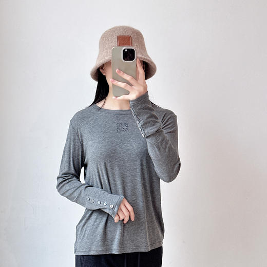 外穿长袖T恤女士修身打底衫 商品图0