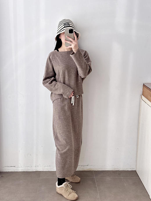 新品秋冬抽绳羊毛直筒中长款半裙套装 商品图1