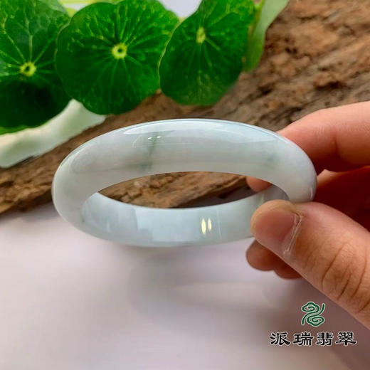 派瑞翡翠 翡翠手镯 糯种 绿色 商品图2