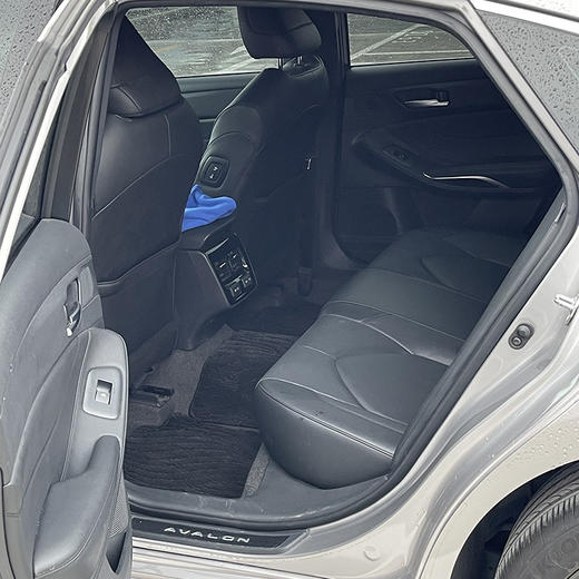 丰田 亚洲龙 2.0L 进取版【长租-北京】 商品图5