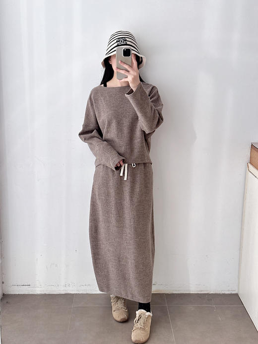 新品秋冬抽绳羊毛直筒中长款半裙套装 商品图3