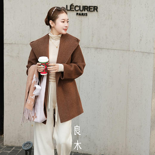 【特价不退换】【预售7天】良木礼骆马绒大衣（腰带）（D251101205） 商品图1