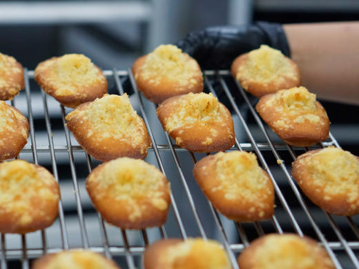 黑芝麻海盐焦糖玛德琳 商品图3