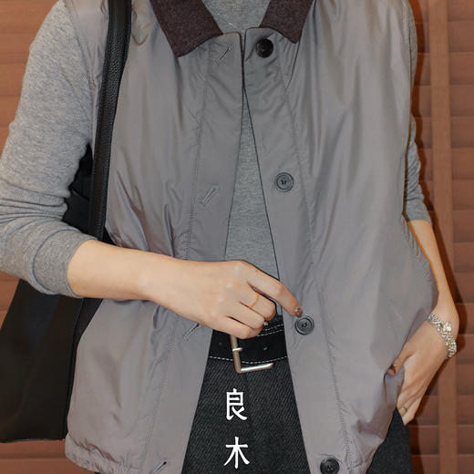 【部分现货】良木礼骆驼绒马甲（D25102554） 商品图4