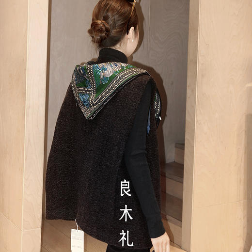 【特价不退换】良木礼绵羊毛桑蚕丝马甲（Q2582130） 商品图2