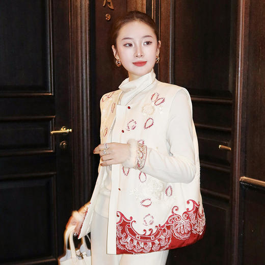 【特价不退换】良木礼鹅绒马甲（D251101463） 商品图0