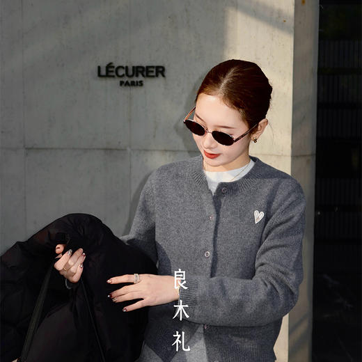 【特价不退换】【预售7天】良木礼山羊绒开衫（D25103421F） 商品图5