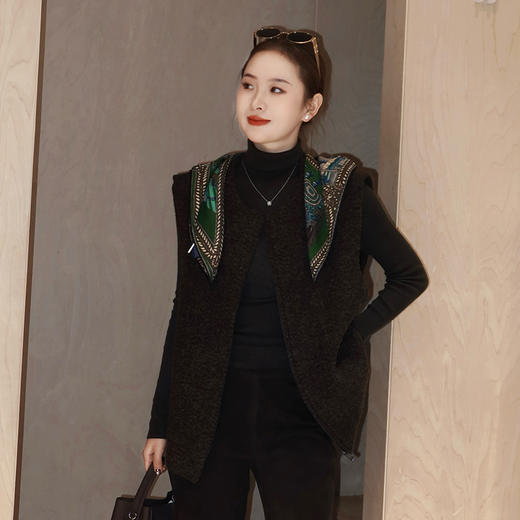 【特价不退换】良木礼绵羊毛桑蚕丝马甲（Q2582130） 商品图6