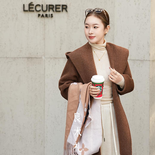 【特价不退换】【预售7天】良木礼骆马绒大衣（腰带）（D251101205） 商品图2