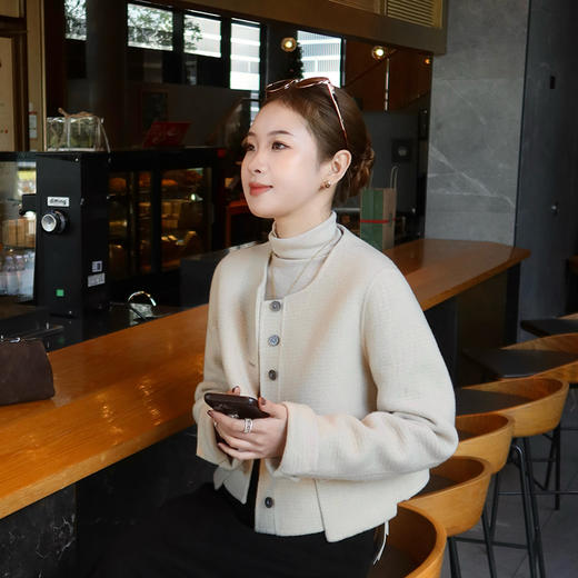 【特价不退不换】【部分现货】良木礼山羊绒外套（D2584101） 商品图1