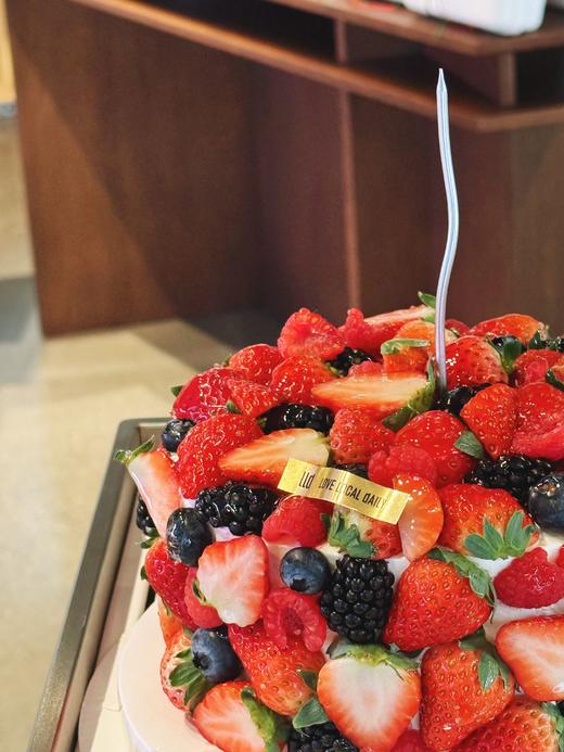 “莓”果丛林 · 奶油蛋糕 商品图5