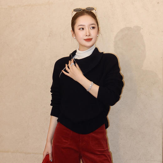 【特价不退不换】【预售7天】良木礼侧拉链高领羊绒衫（D25102685F） 商品图0