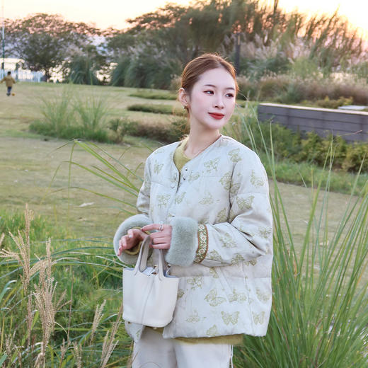 【特价不退换】【预售7天】良木礼水貂鹅绒服（D25102671） 商品图4