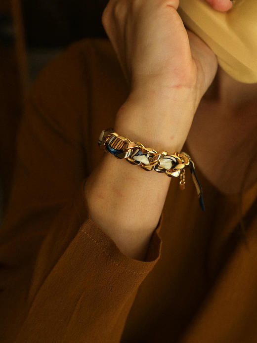 订购12周到｜AN-NEE-BRG-DECEMBRE-深蓝色 塔罗 1cm 丝巾手镯［法国设计师］ 商品图0