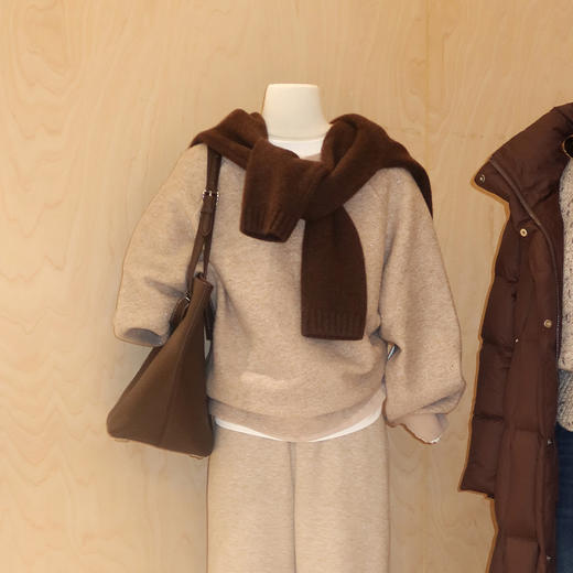 【预售7天】良木礼羊毛卫衣（D2512316） 商品图1