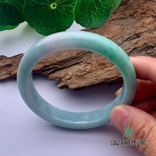 派瑞翡翠 翡翠手镯 糯种 绿色 商品图3