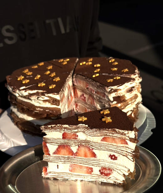 星星巧克力千层大王，超过2斤草莓哦 商品图1